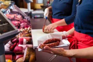 Nemačka uvodi naknadu na meso zbog dobrobiti životinja i pomoći proizvođačima?