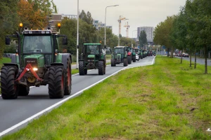 Poljoprivrednici nastavljaju proteste - trenutna agrarna politika pogrešna?