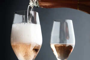 Odobrena proizvodnja penušavog vina Roze proseko -  neki italijanski vinari negoduju