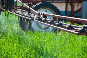 Obuka u rukovanju pesticidima i kontrola prskalica - šta donosi novi Zakon?