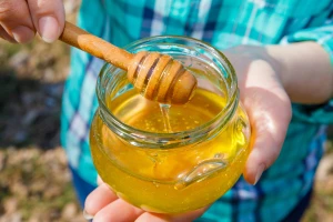 Opasan "med za potenciju" na tržištu Evrope, kako prepoznati falsifikate meda?