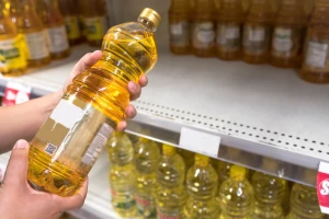 Evropski supermarketi počeli da ograničavaju kupovinu ulja - izbegavanje panike?