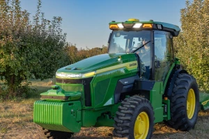 John Deere predstavio autonomne traktore sa pogledom na njivu od 360 stepeni