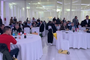 "Sve je propalo, ali mi se držimo" - kako je mlekarima u regionu?