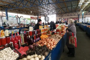 Zima na izmaku, ali košare sa sela bogate