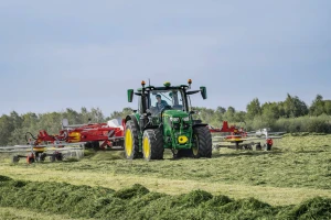 Umesto plavog ide na biodizel: Traktore John Deere testiraju na gorivo od uljane repice
