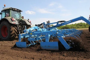 LEMKEN System kompaktor: Odličan izbor za predsetvenu pripremu u ratarstvu i povrtarstvu