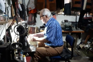 Stari zanati: Umanjen porez, ali manja i penzija, problem i odlazak na bolovanje