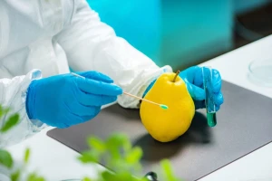 Jagode, spanać i kelj imaju najviše ostataka pesticida