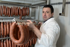 U čemu je tajna pirotske peglane kobasice?
