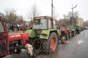Došao po traktor nakon protesta, građani ga pitali: "Je l' te spasilo to?"
