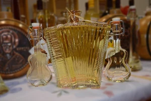 Šljivovica sve kvalitetnija: Stručnjaci procenjuju da litar vredi 20 evra