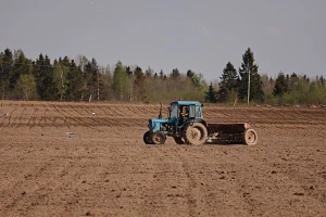 Ruskom agraru nedostaje 200.000 radnika: Seljaci protestuju i traže veću pomoć države