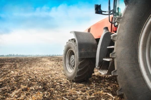 Uhapšen zbog prevare: Uzeo kaparu za traktor i automobil, pa nestao