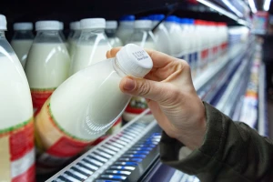Slede pojačane kontrole mleka, meda, vina i jakih alkoholnih pića