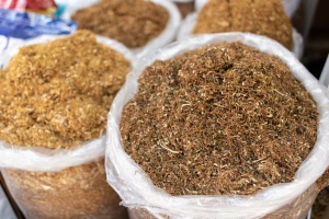 Zaplenjeno više tona duvana, uhapšeno pet osoba