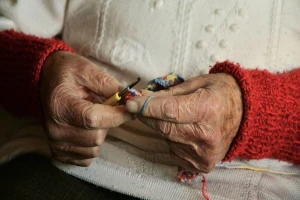 Baka Ljubica ima 102 godine i radi sve paorske poslove