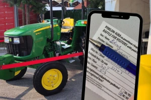 Traktor John Deere 5045D voziće Želimir Živković iz Sota
