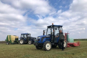 Traktor Lovol 904 neuništiv, ekonomičan i komforan