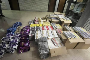 Uhvaćen sa 800 bokseva cigareta i 160 kg rezanog duvana