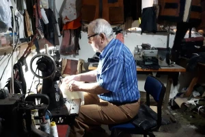 Najstariji ćurčija u Srbiji i sa 89 godina radi od "jutra do mraka"