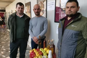 Mladi rasinski proizvođači iz Milutovca osnovali zadrugu za lakši put do tržišta